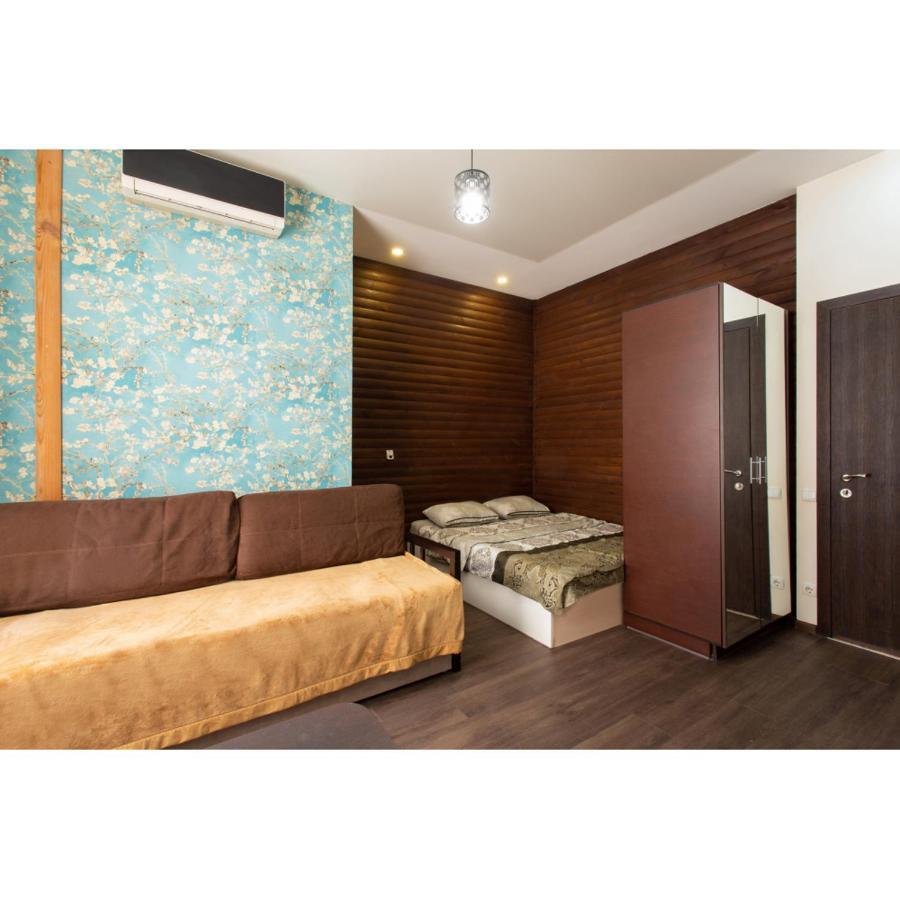 Studio Apartments In The City Center Kharkiv Extérieur photo